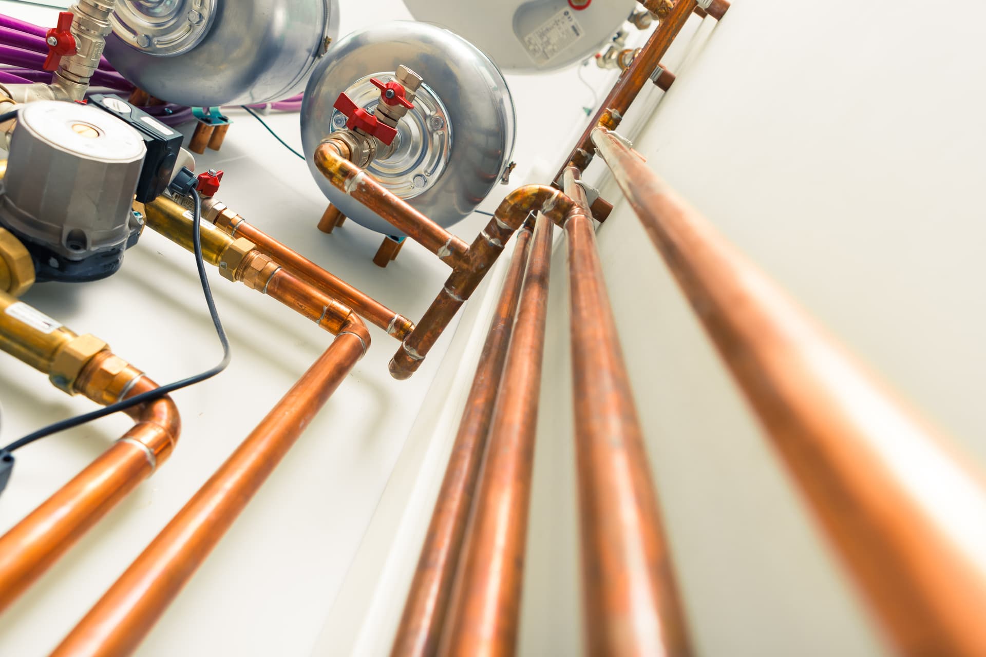 Dripping Taps and Outside Taps: What to Check Before Calling a Plumber